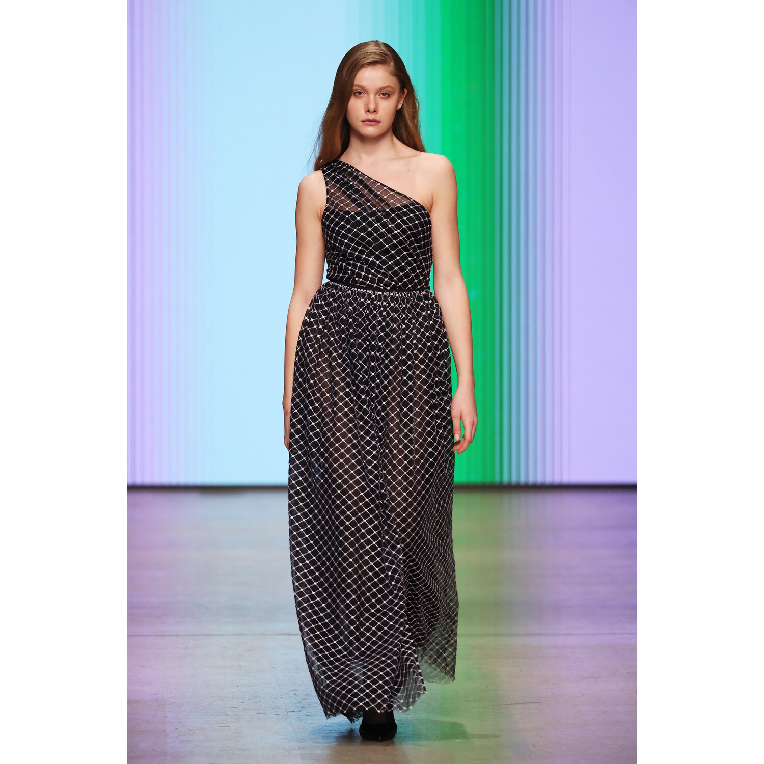 Фото Yasya Minochkina Fall 2019 Ready-to-Wear / Yasya Minochkina осень-зима 2019 / Неделя моды: Москва